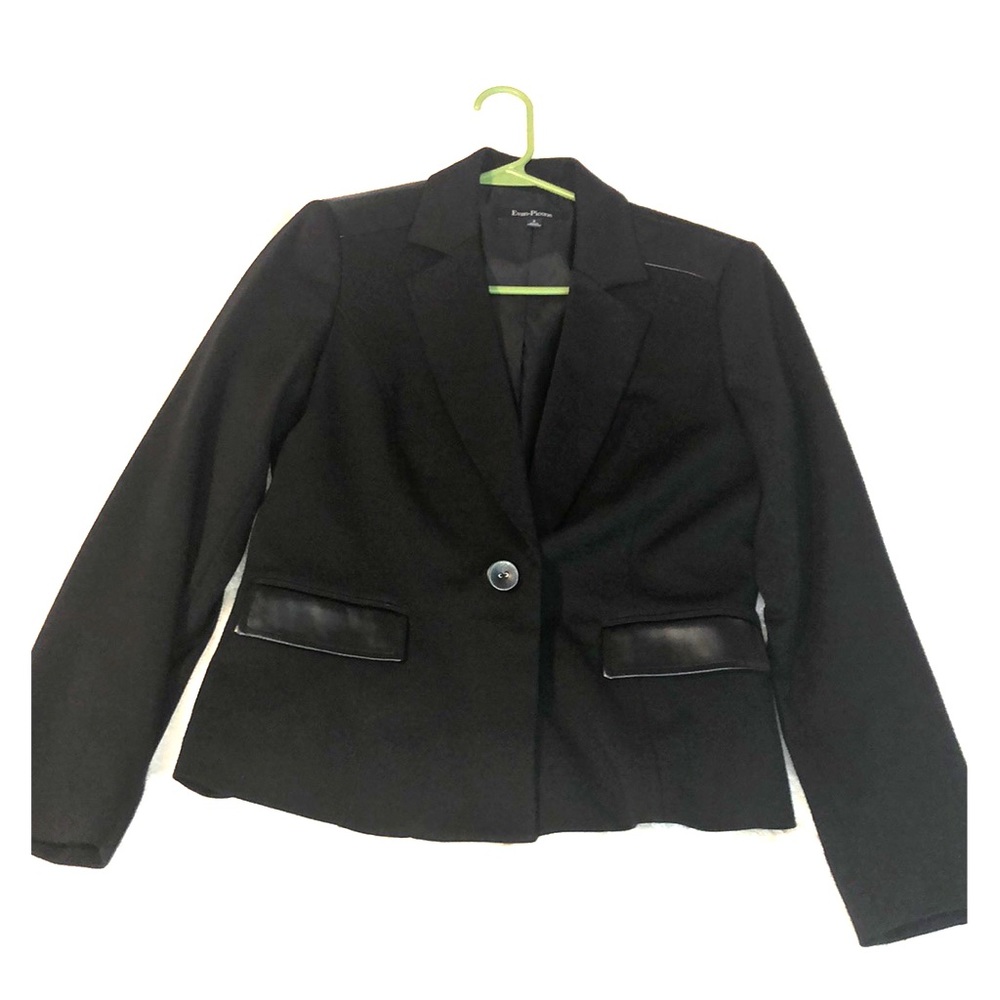 Evan- Picone black blazer jacket button up
